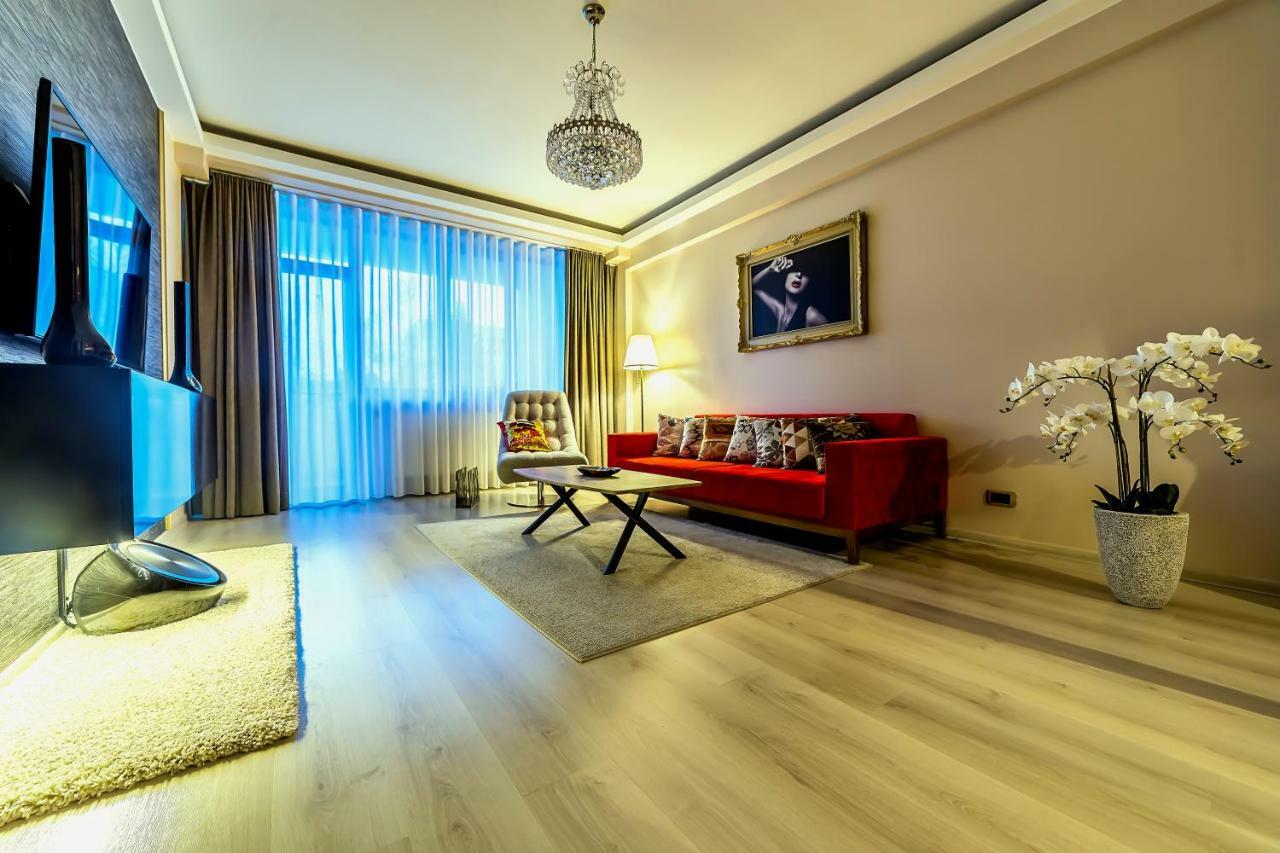 Apartment Chic By Landev Braşov Exteriör bild